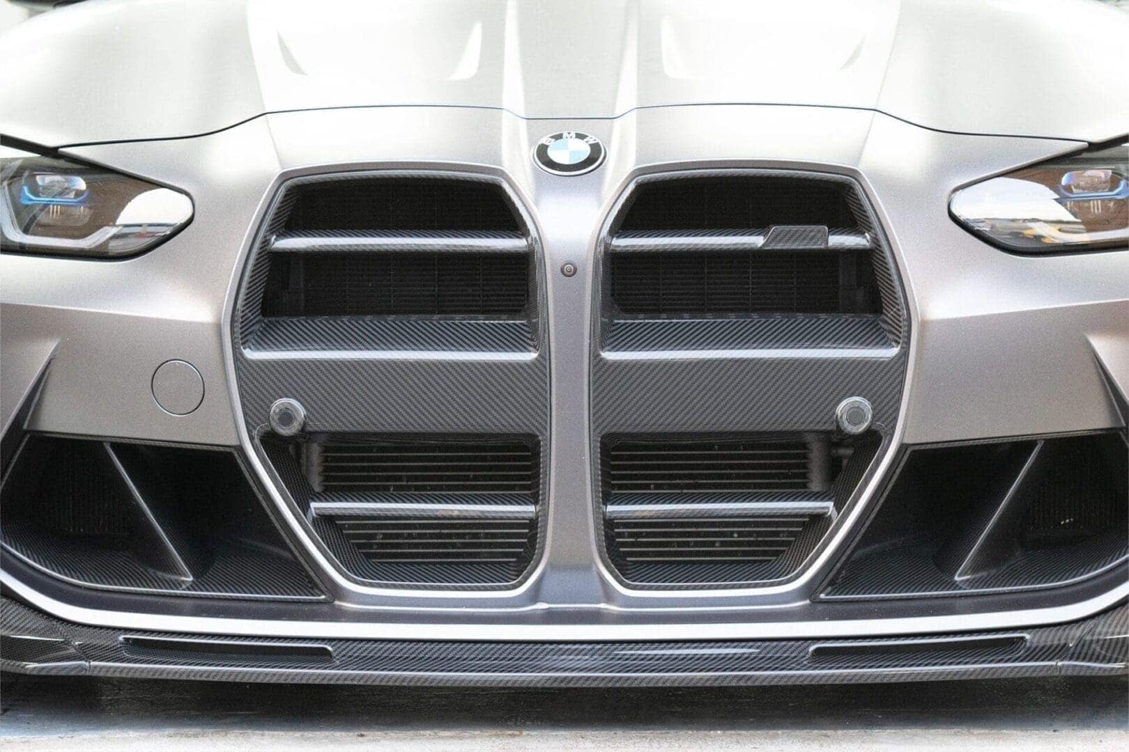 BMW_M4_G82_DTM_Front_Grille_NoWM2_2nd-scaled