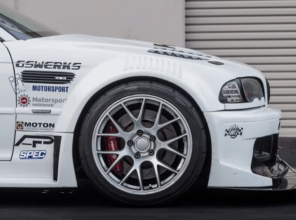 E46