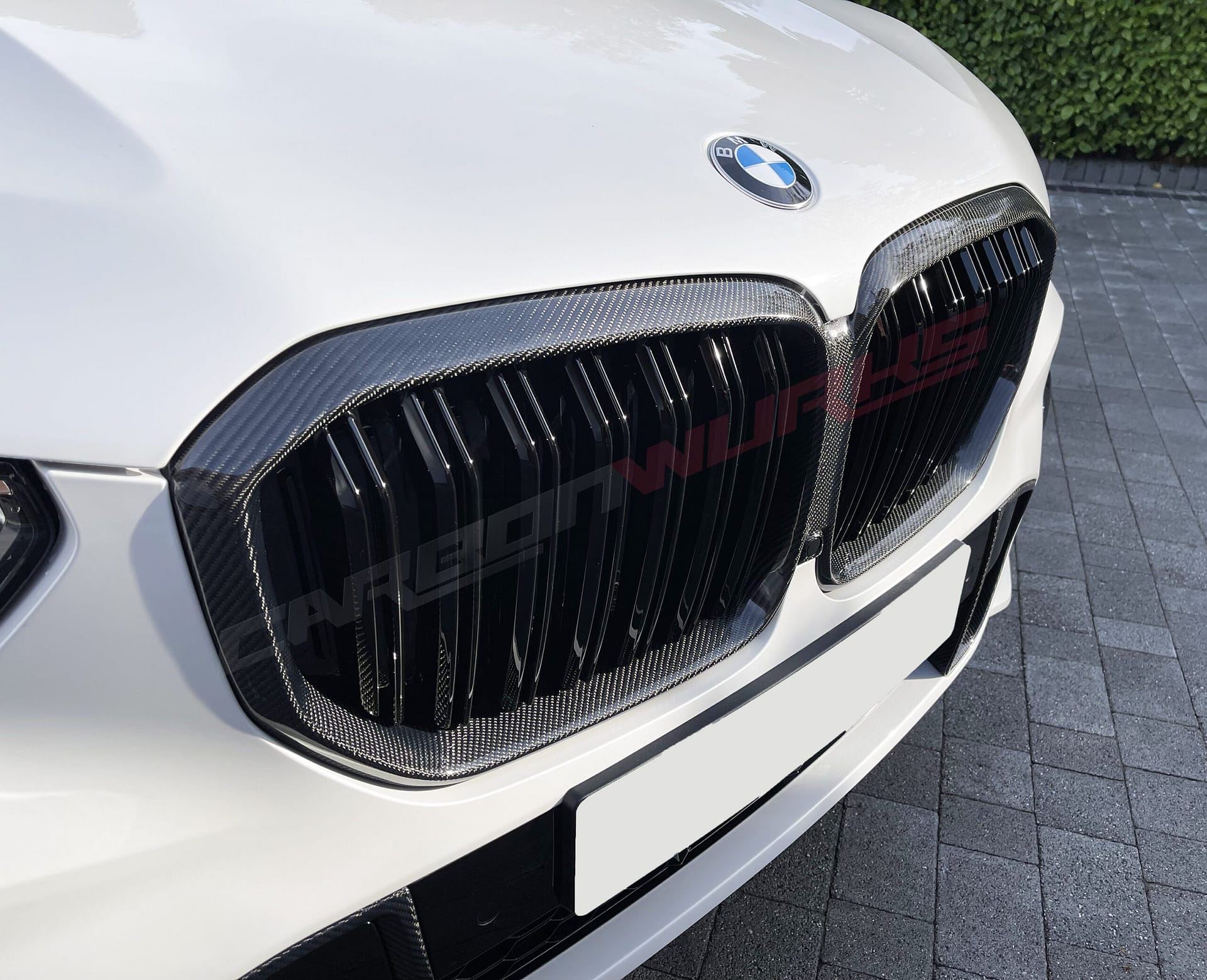 WMBMWG05CarbonGrilles03scaled_2nd